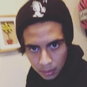 Meet your Posher, Luis